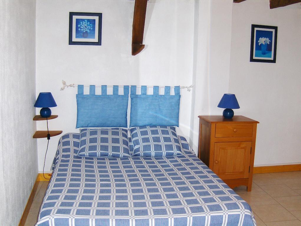 La Boulonne Villa Festigny  Bilik gambar