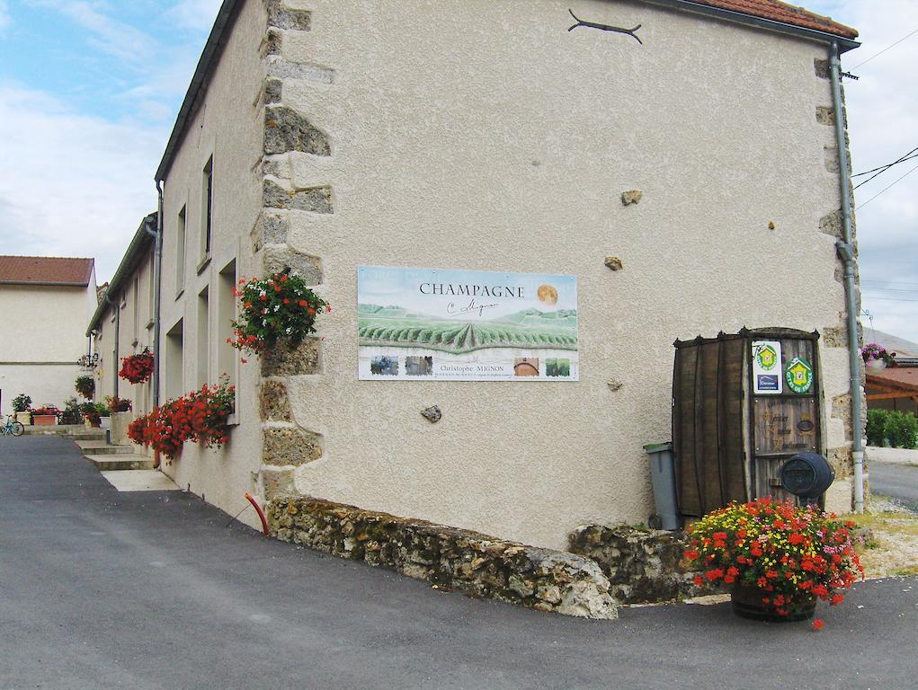 La Boulonne Villa Festigny  Bilik gambar